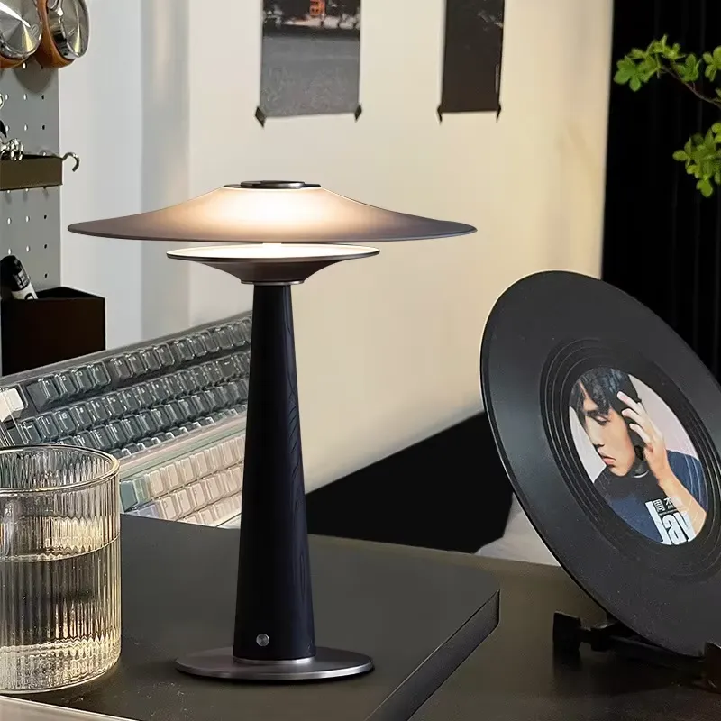 مصباح مكتب فاخر بتصميم إسكندنا - مراجعة Desk Lamp وسعره