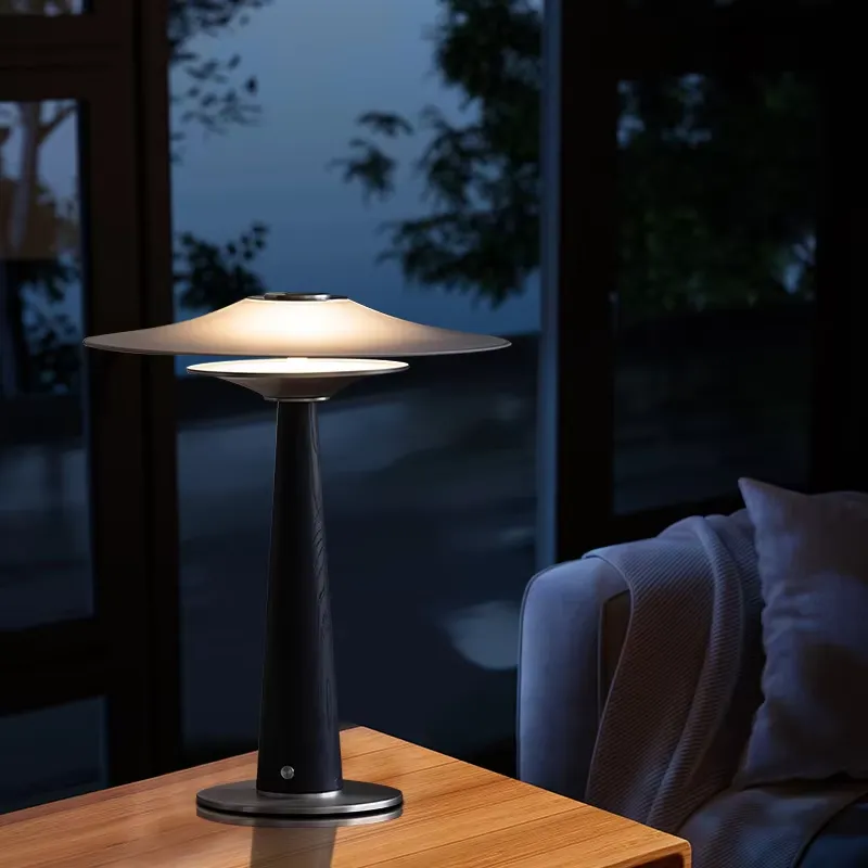 مصباح مكتب فاخر بتصميم إسكندنا - مراجعة Desk Lamp وسعره
